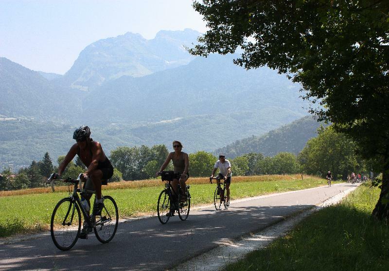 Le Pre Du Lac Saint-Jorioz Exteriör bild